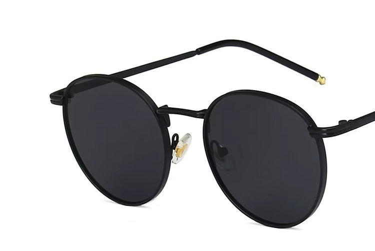 Retro Moq Unisex Sunglasses